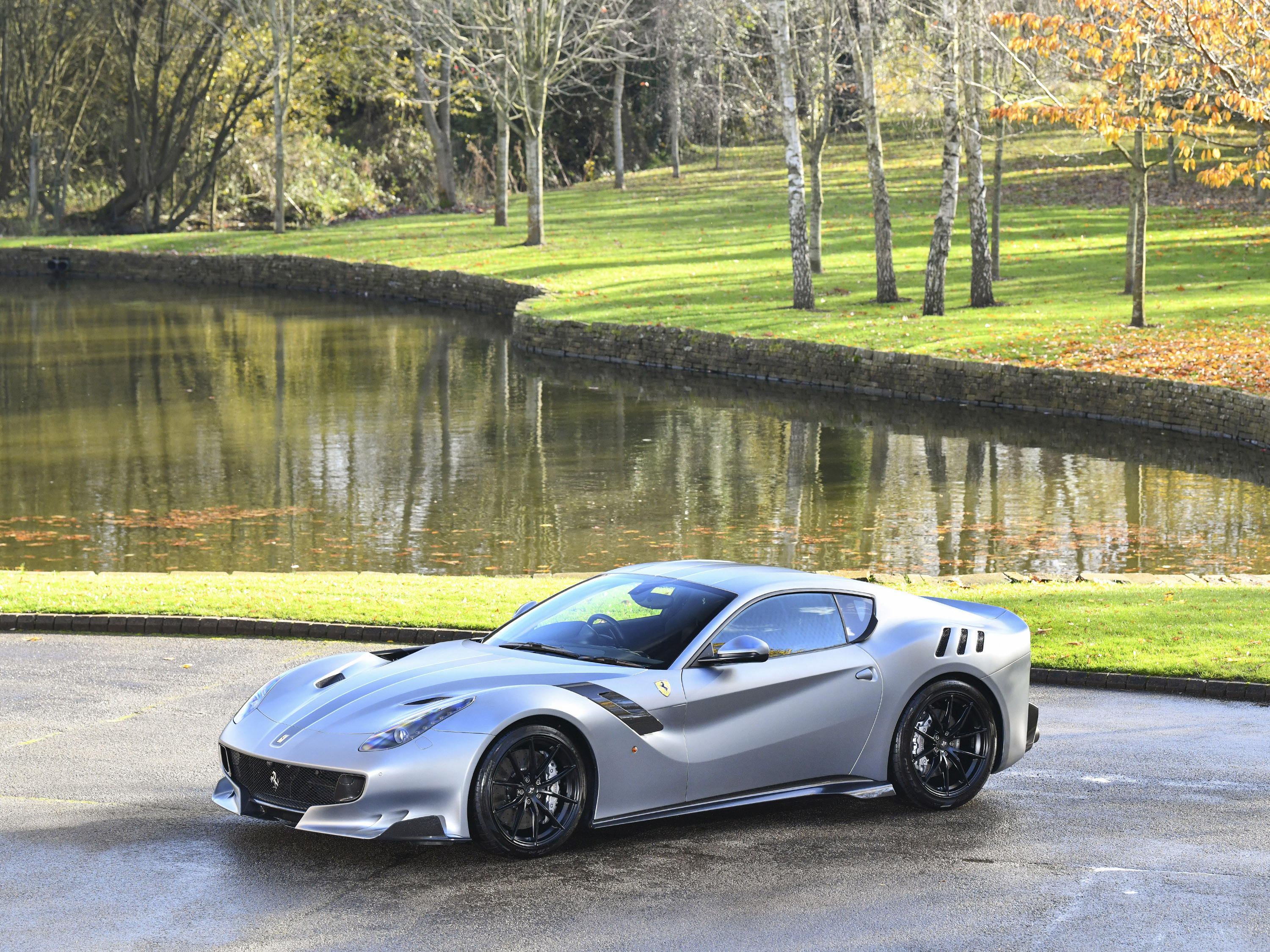 2017 Ferrari F12tdf, 3/20