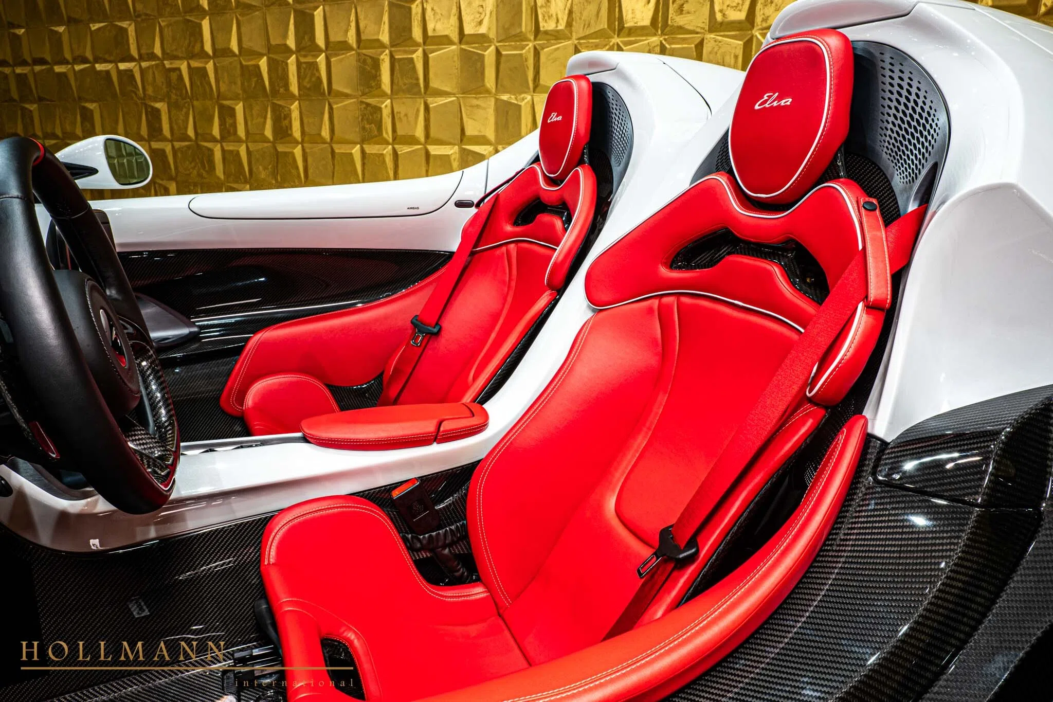 2023 McLaren Elva interior, seats, Leather Camine Red