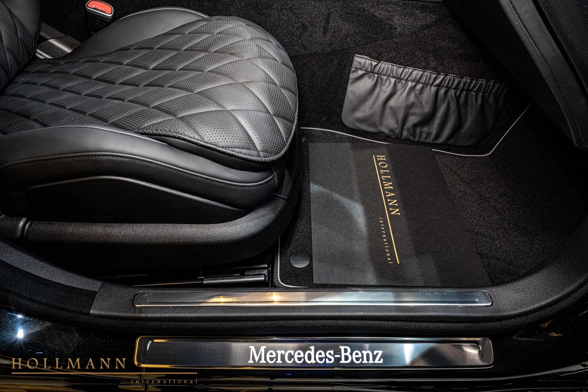2023 Mercedes-Benz S 680 4MATIC GUARD VR10 trunk