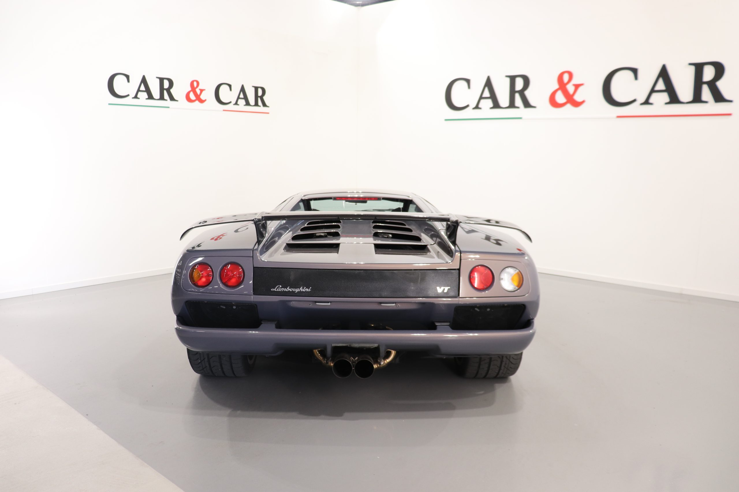 2000 Lamborghini Diablo 6.0 VT, 6/18