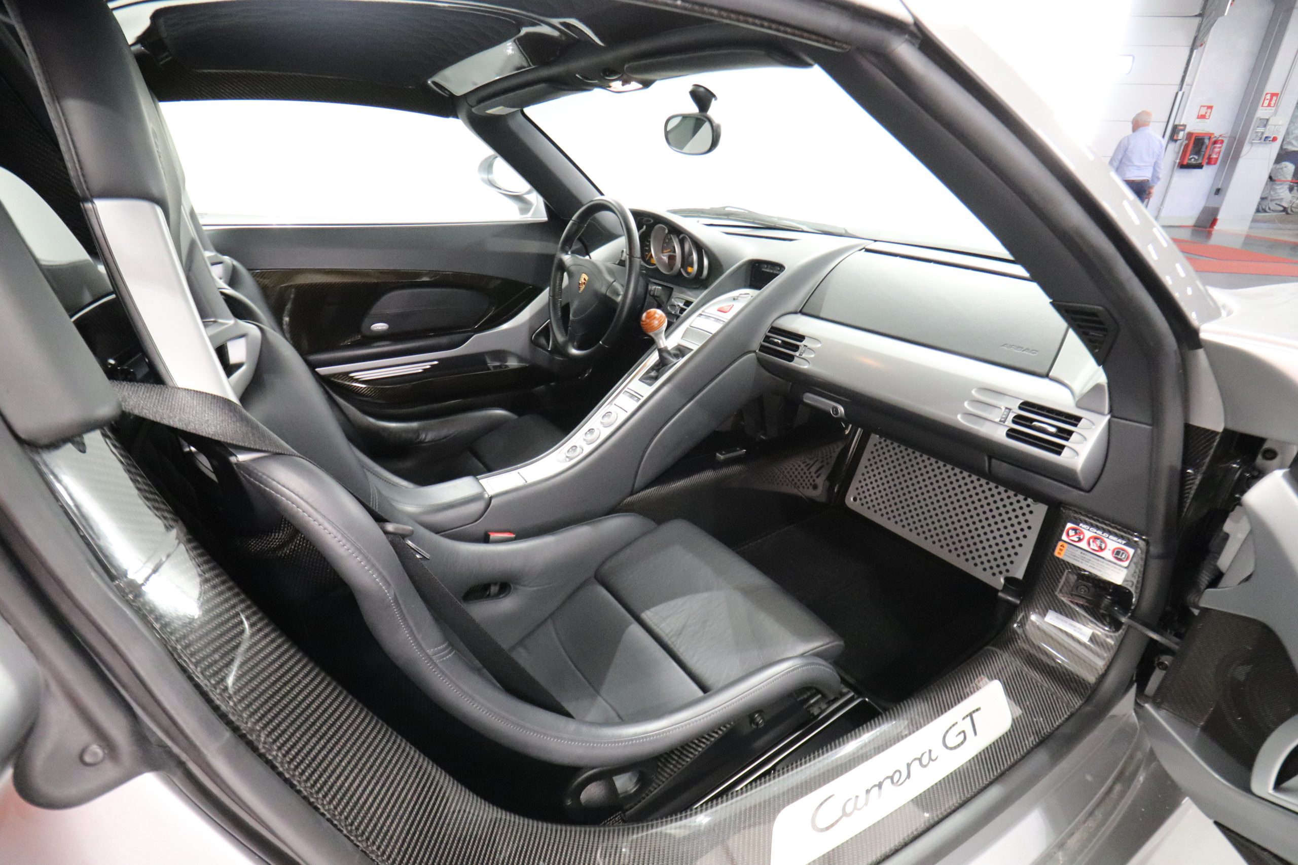 2005 Porsche Carrera GT, 14/16