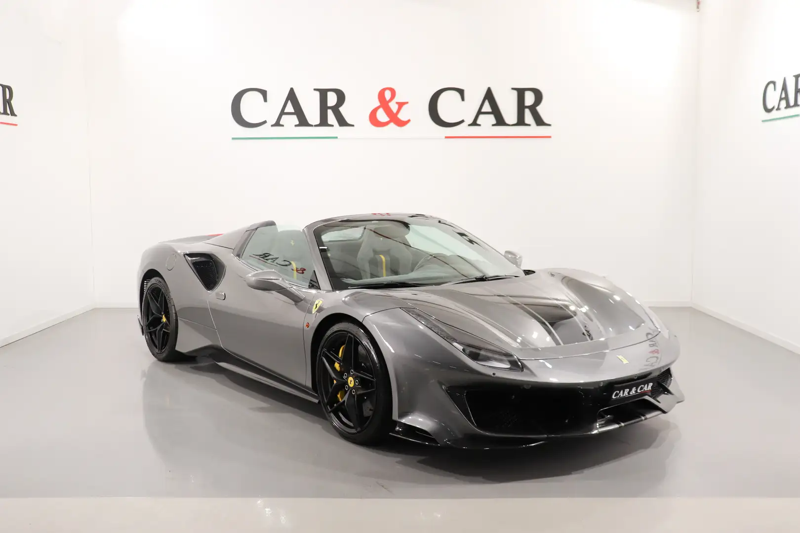 2020 Ferrari 488 Pista Spider