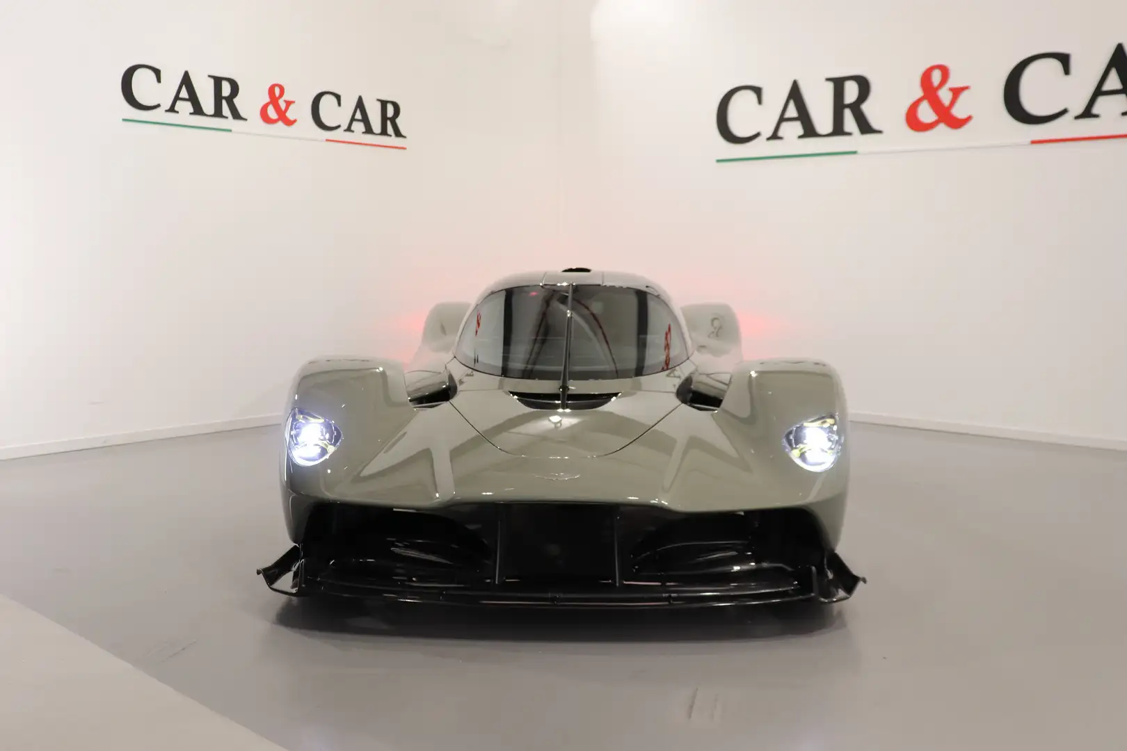 2023 Aston Martin Valkyrie