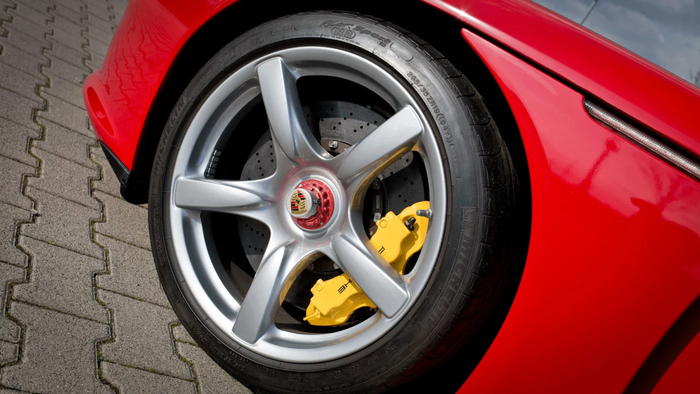 2006 Porsche Carrera GT, 11/16