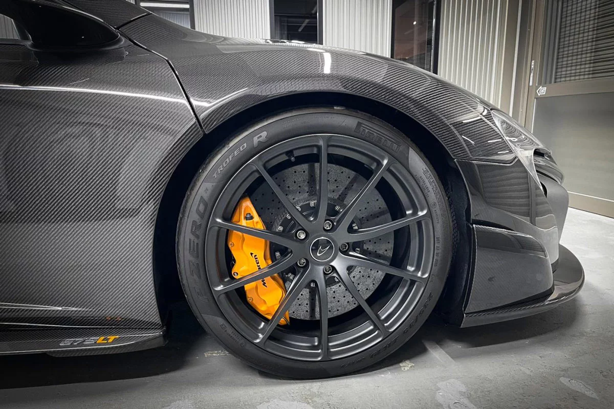2016 McLaren 675 LT Spider - MSO Carbon Series, 4/15
