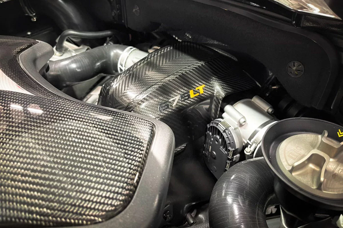 2016 McLaren 675 LT Spider - MSO Carbon Series, 14/15