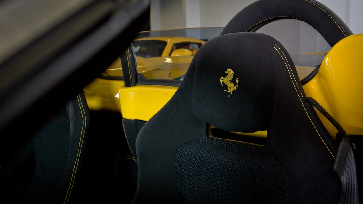 2009 Ferrari Scuderia Spider 16M, 15/32
