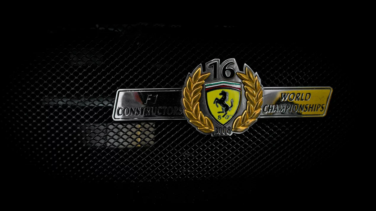 2009 Ferrari Scuderia Spider 16M, 18/32