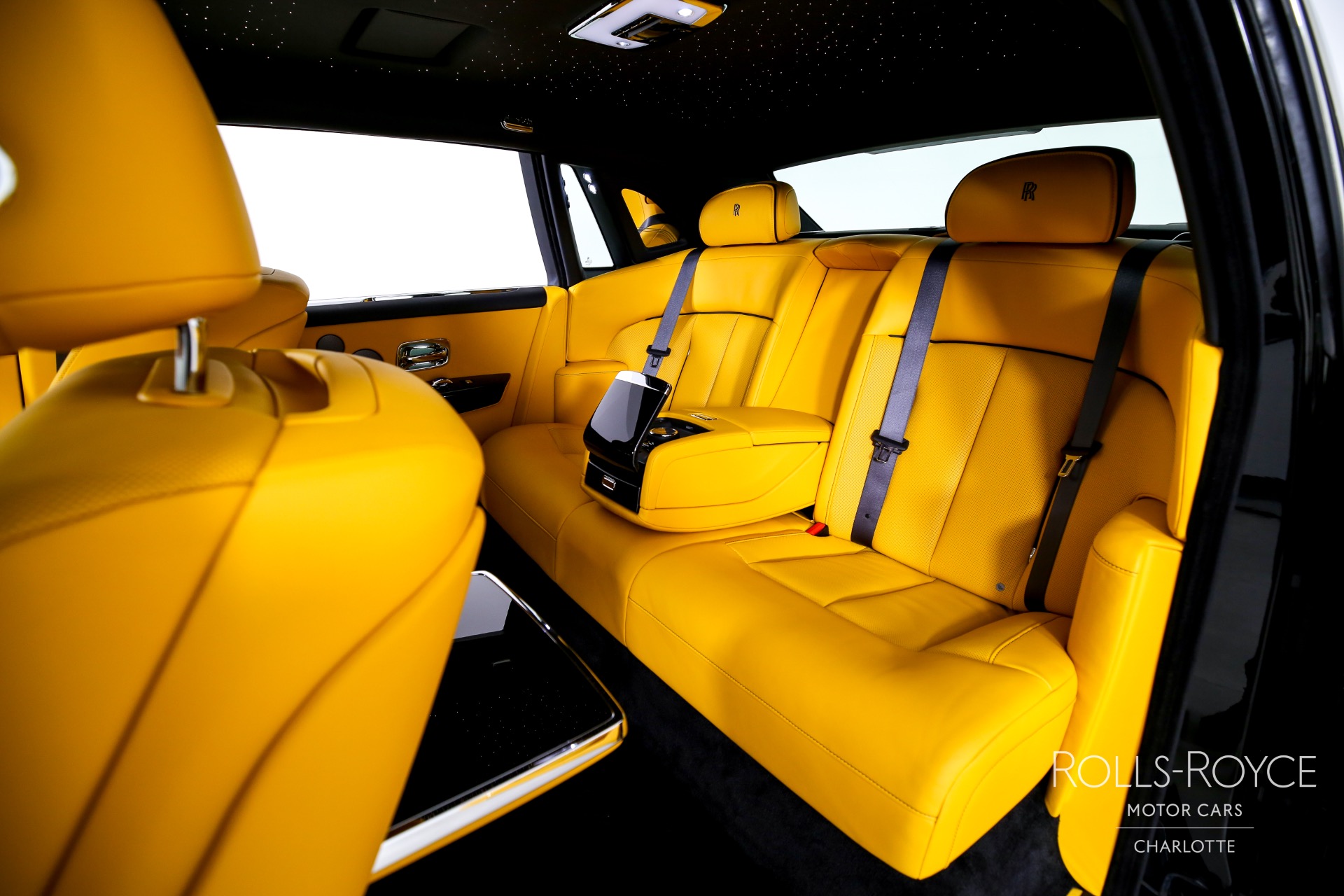 2024 ROLLS-ROYCE PHANTOM EWB, 18/20