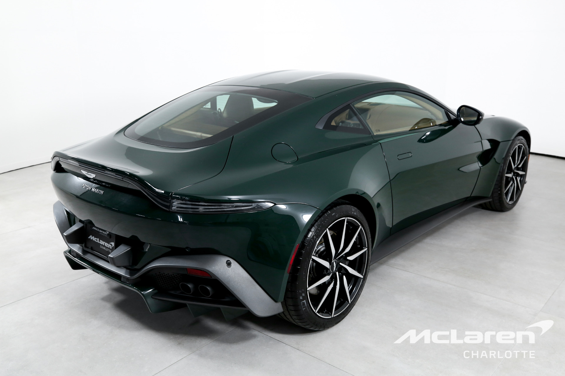 2020 Aston Martin Vantage, 8/20