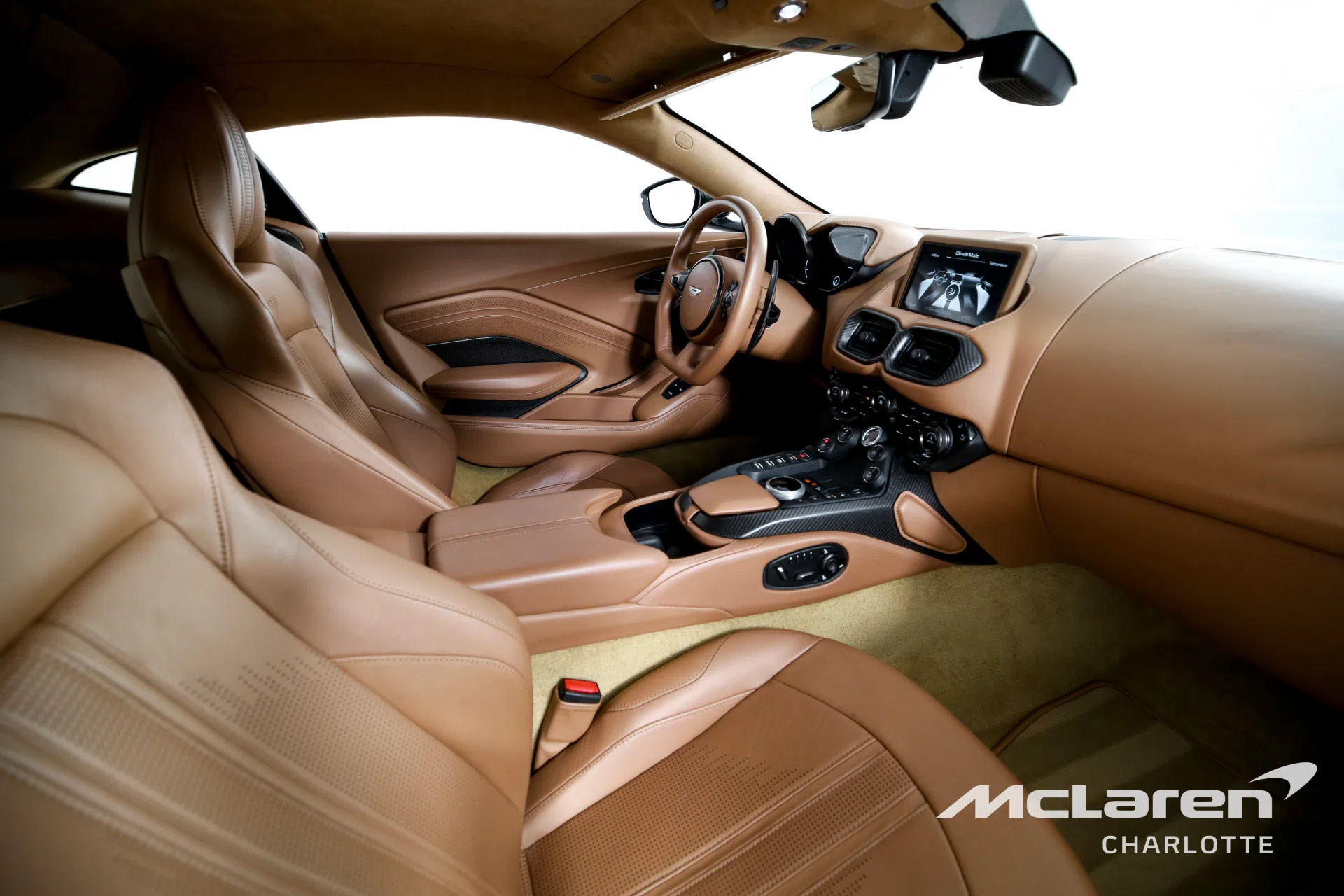 2020 Aston Martin Vantage interior
