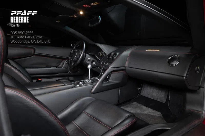 2003 Lamborghini Murciélago interior