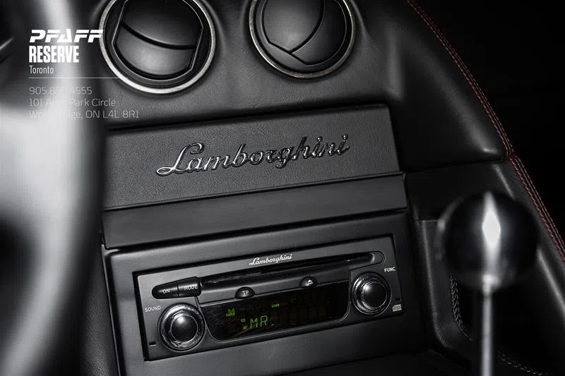 2003 Lamborghini Murciélago interior, center console
