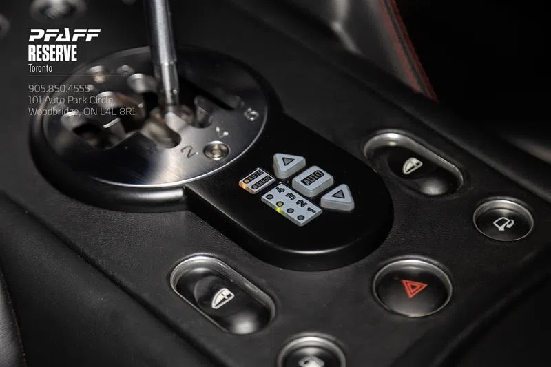 2003 Lamborghini Murciélago interior, center console