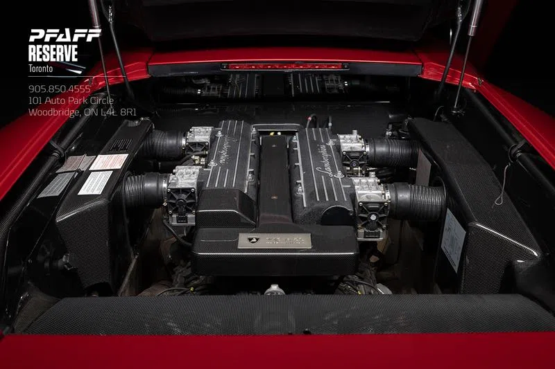 2003 Lamborghini Murciélago engine