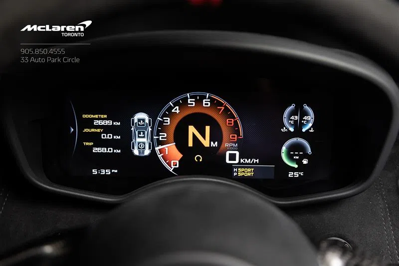 2020 McLaren 620R interior