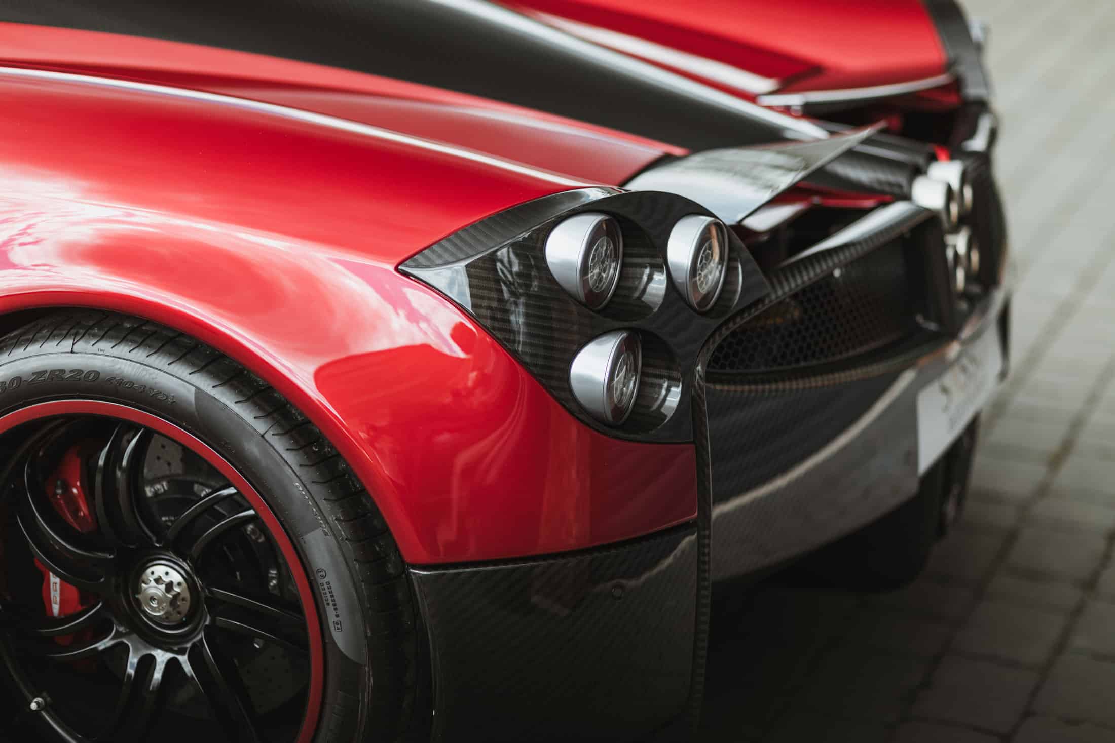 2015 Pagani Huayra, 17/20