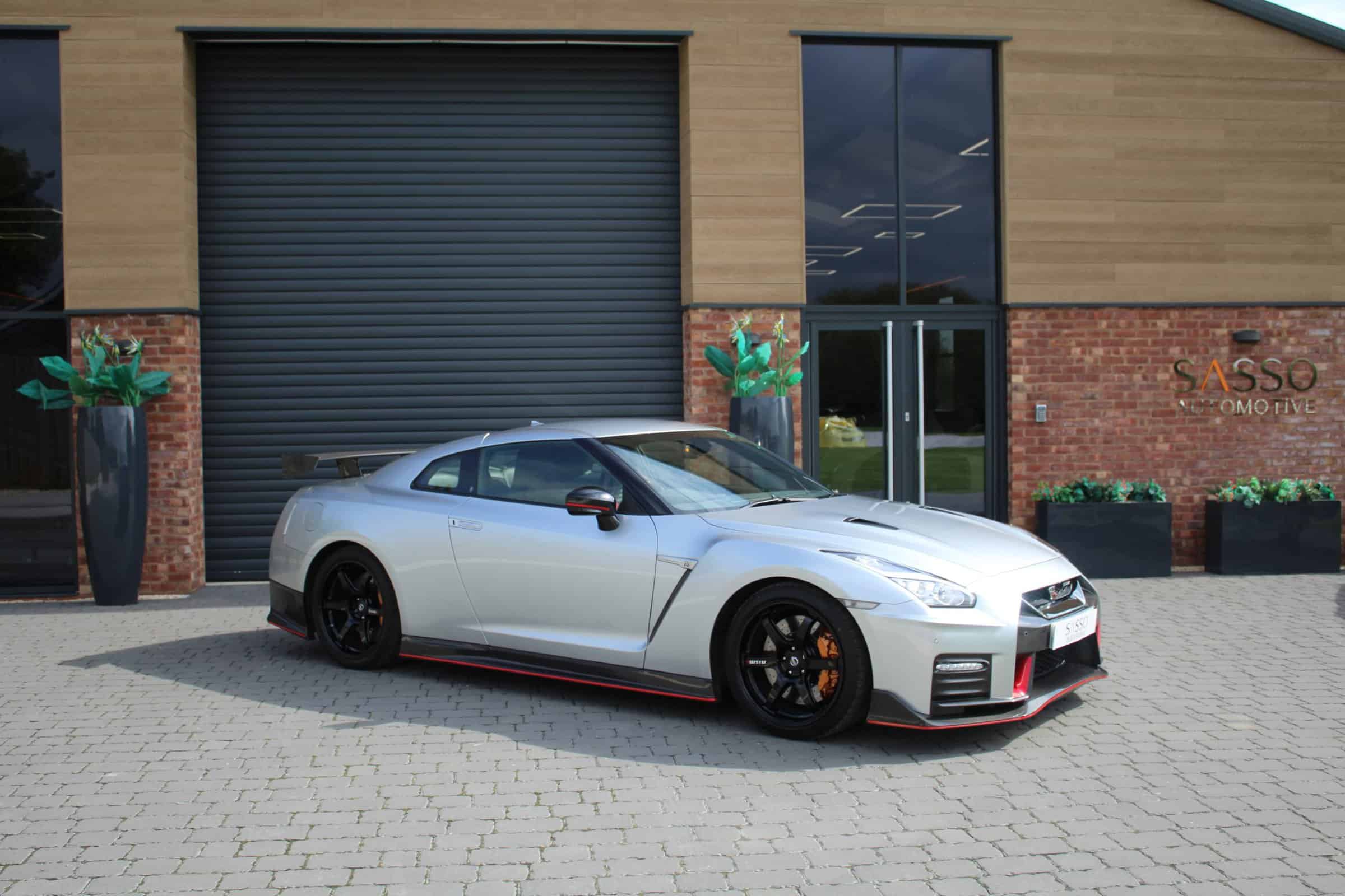2019 Nissan GT-R R35 Nismo, 2/20