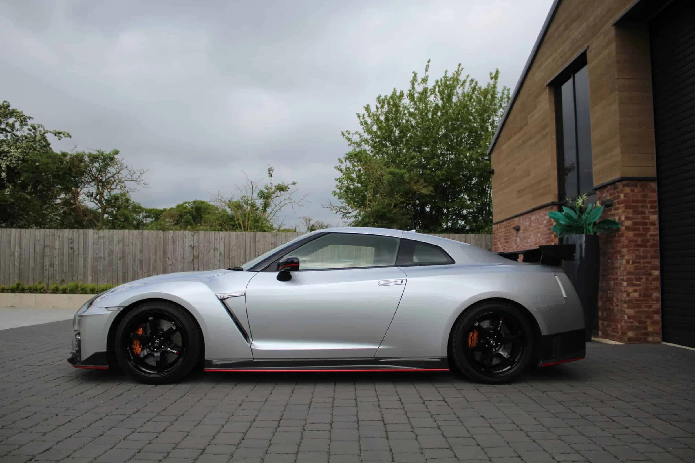 2019 Nissan GT-R R35 Nismo, exterior, Silver