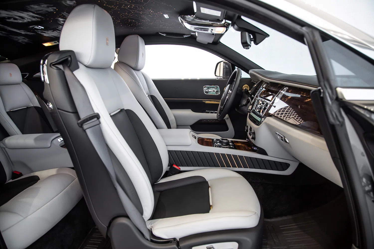 2020 Rolls-Royce Wraith Eagle VIII interior, seats