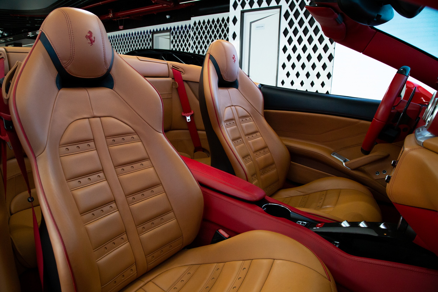 2015 Ferrari California T, 15/17