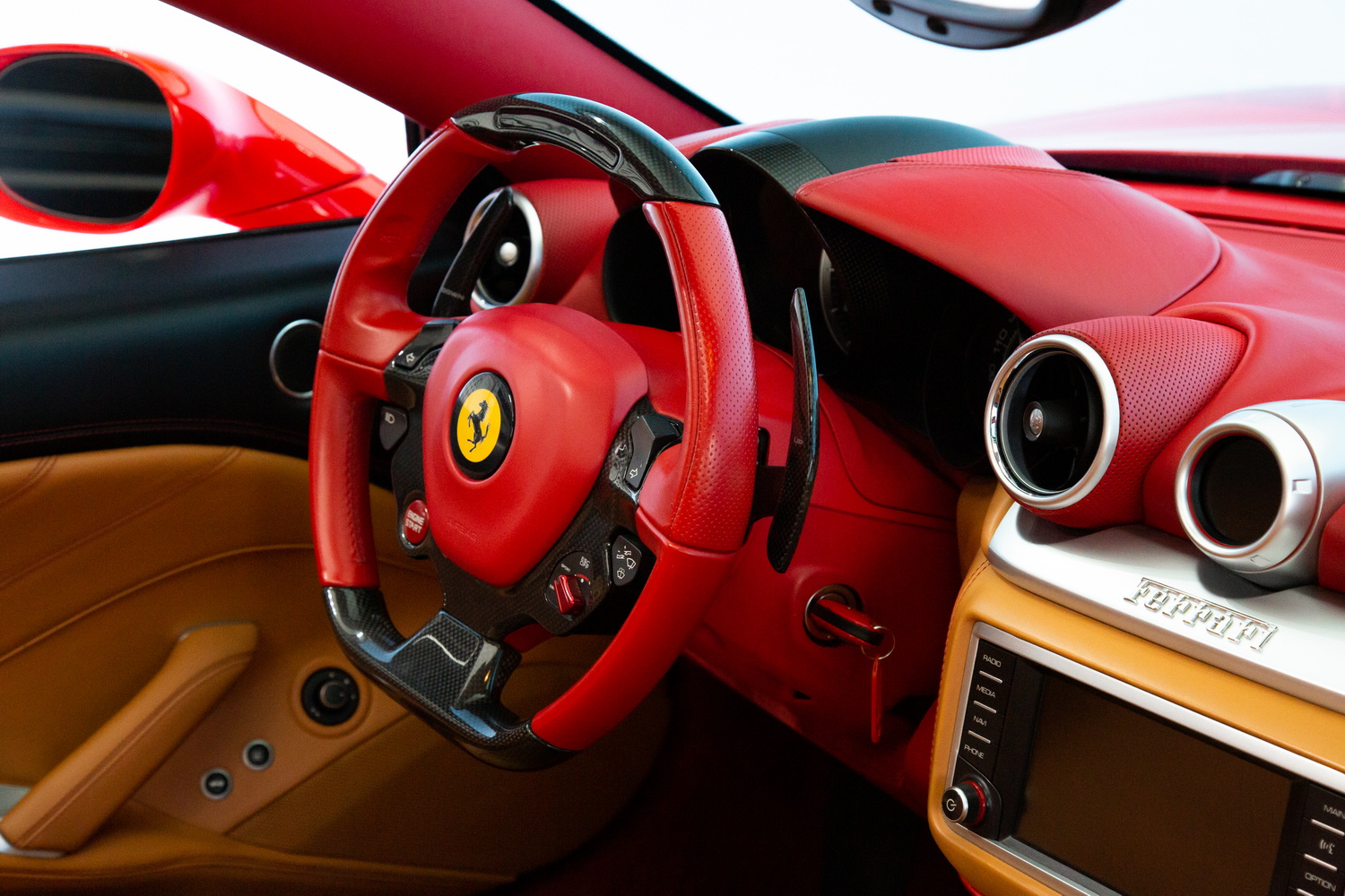 2015 Ferrari California T, 16/17