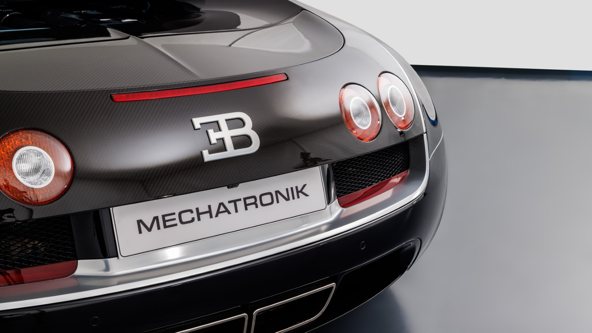 2011 Bugatti Veyron 16.4 Super Sport, 19/20