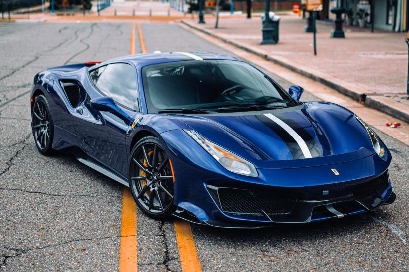 2019 Ferrari 488 Pista