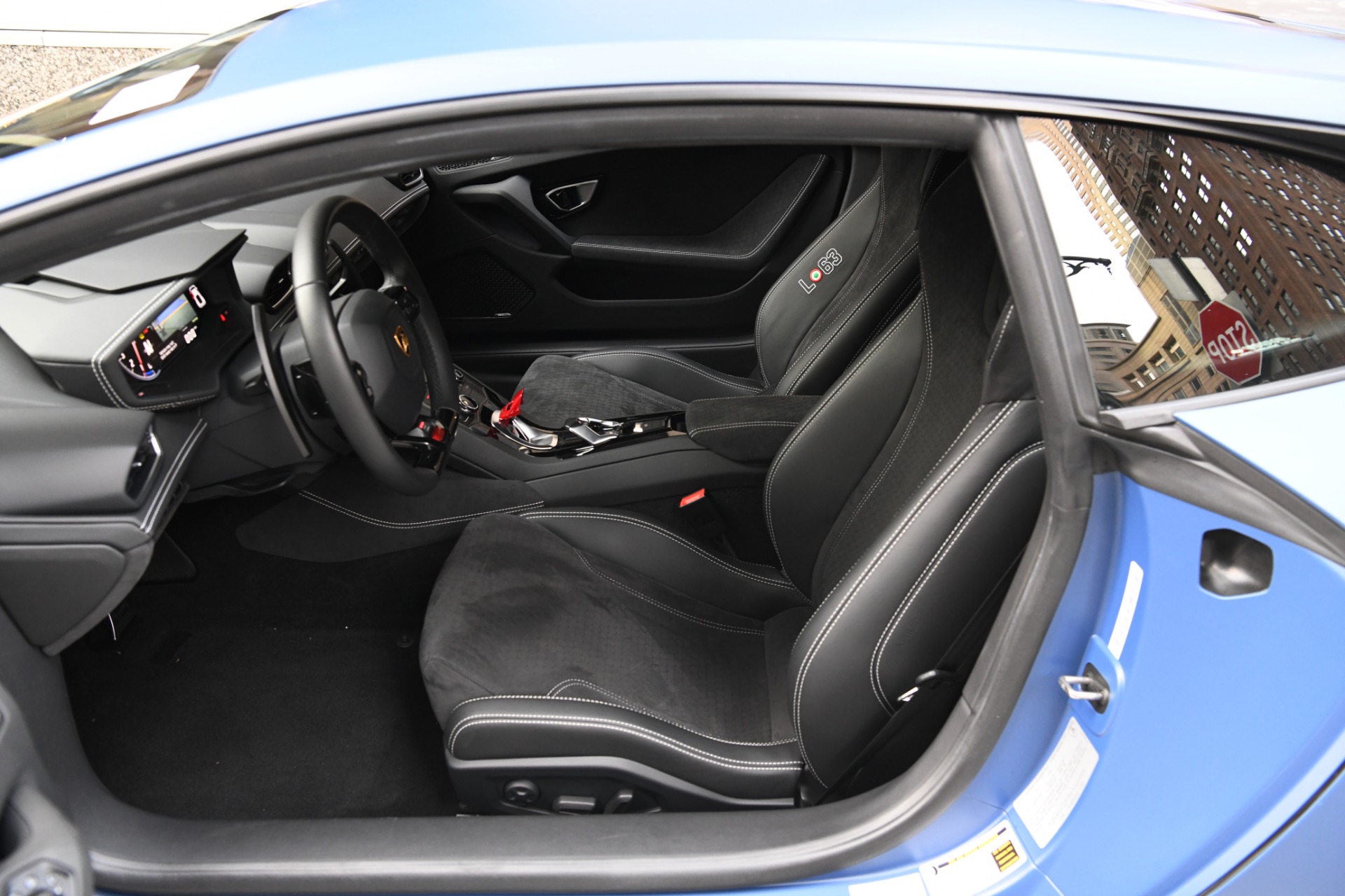 2017 Lamborghini Huracán LP 610-4, 6/7