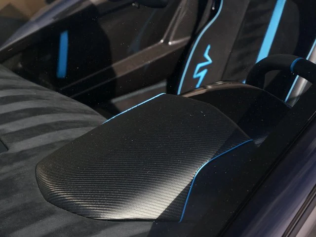 2017 Lamborghini Aventador Roadster, 17/20