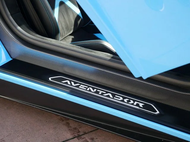 2017 Lamborghini Aventador Roadster, 20/20