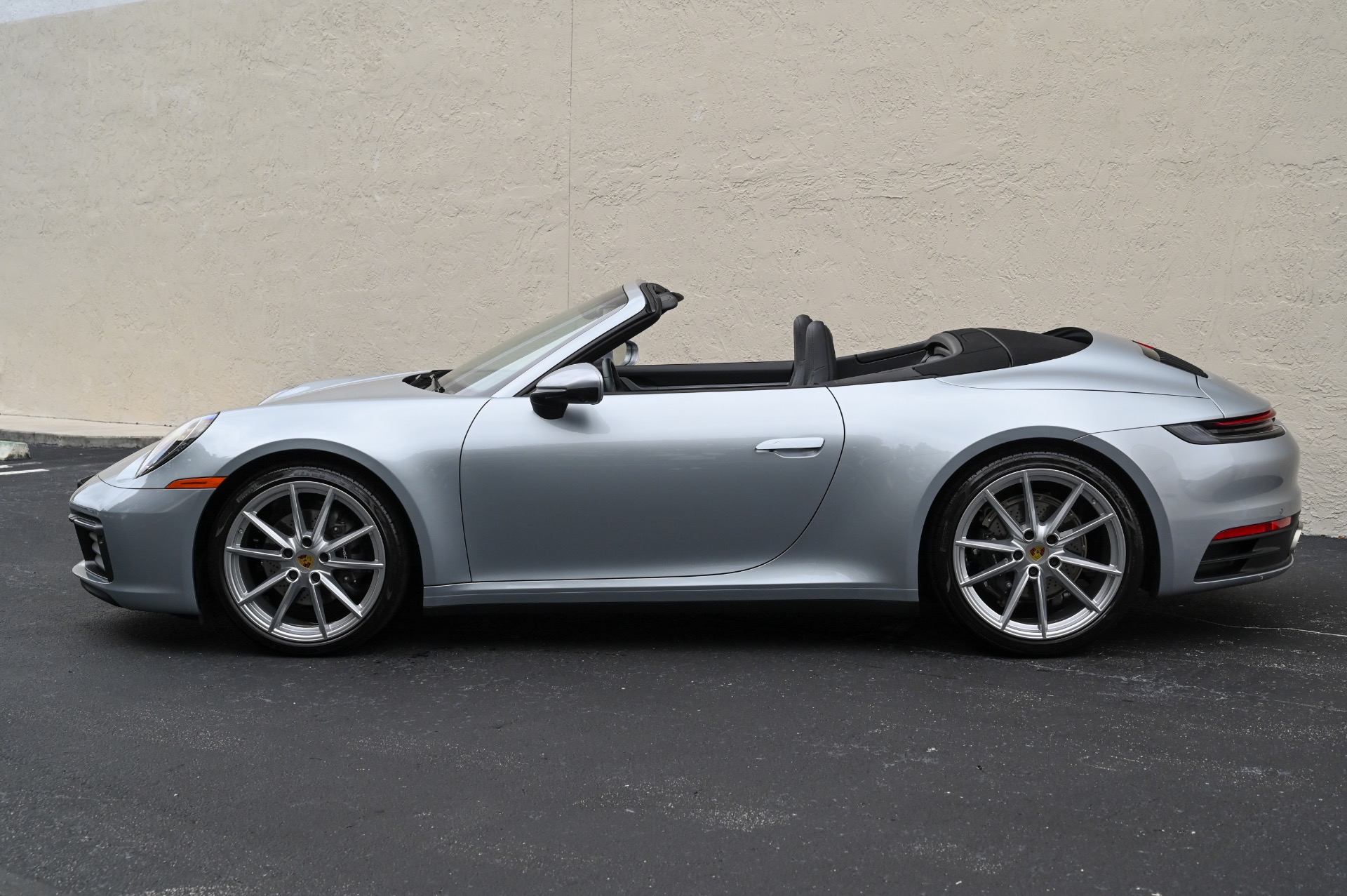 2022 Porsche 911 Carrera, 8/20