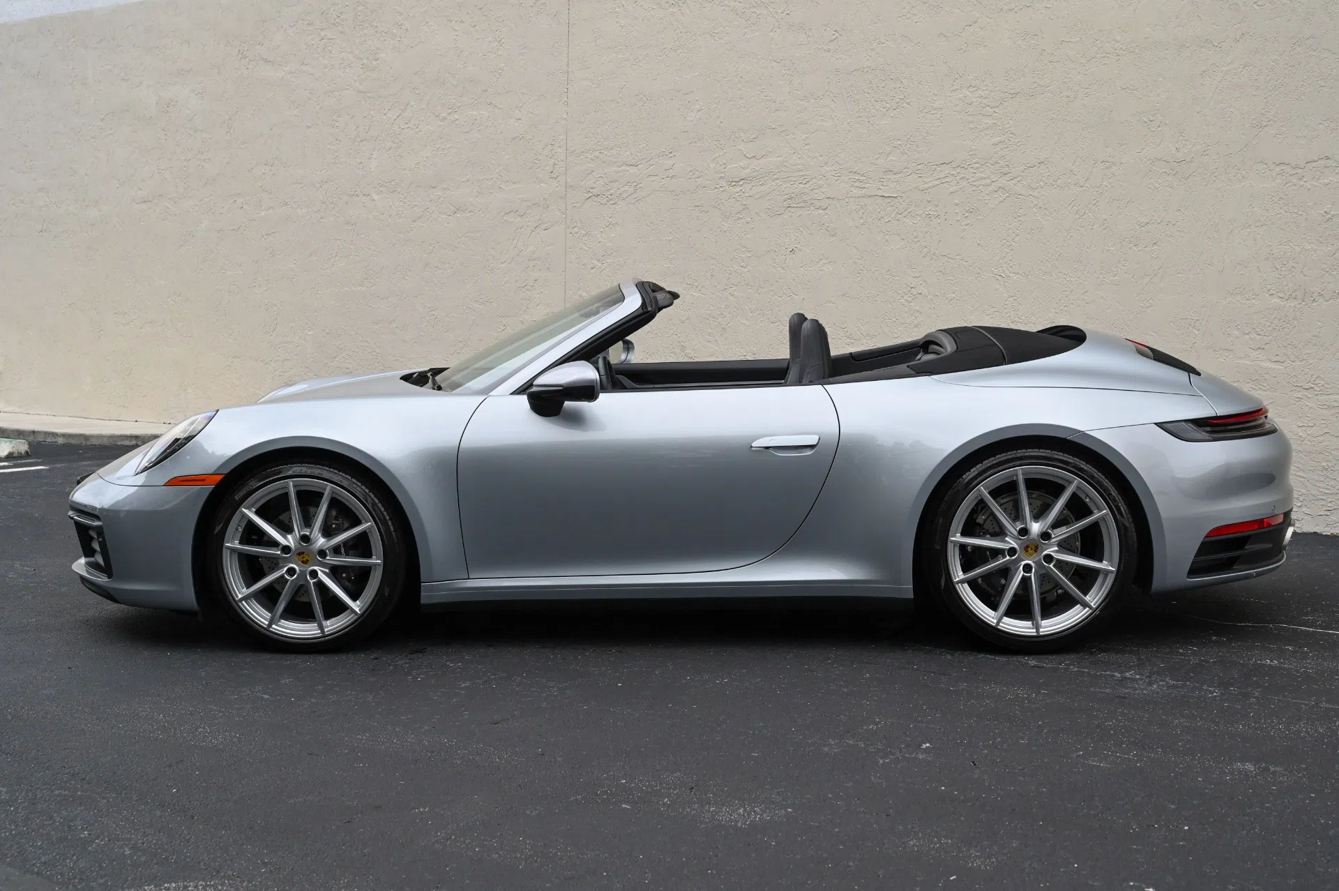 2022 Porsche 911 Carrera for sale, exterior