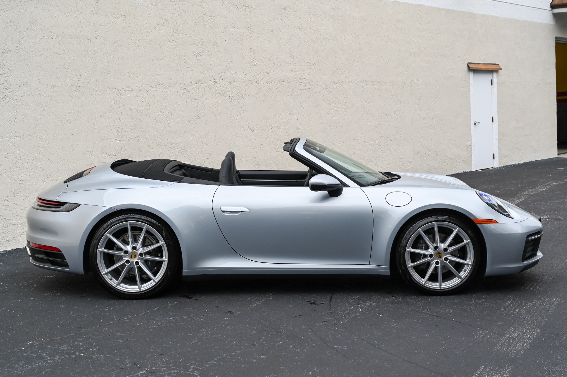 2022 Porsche 911 Carrera, 15/20