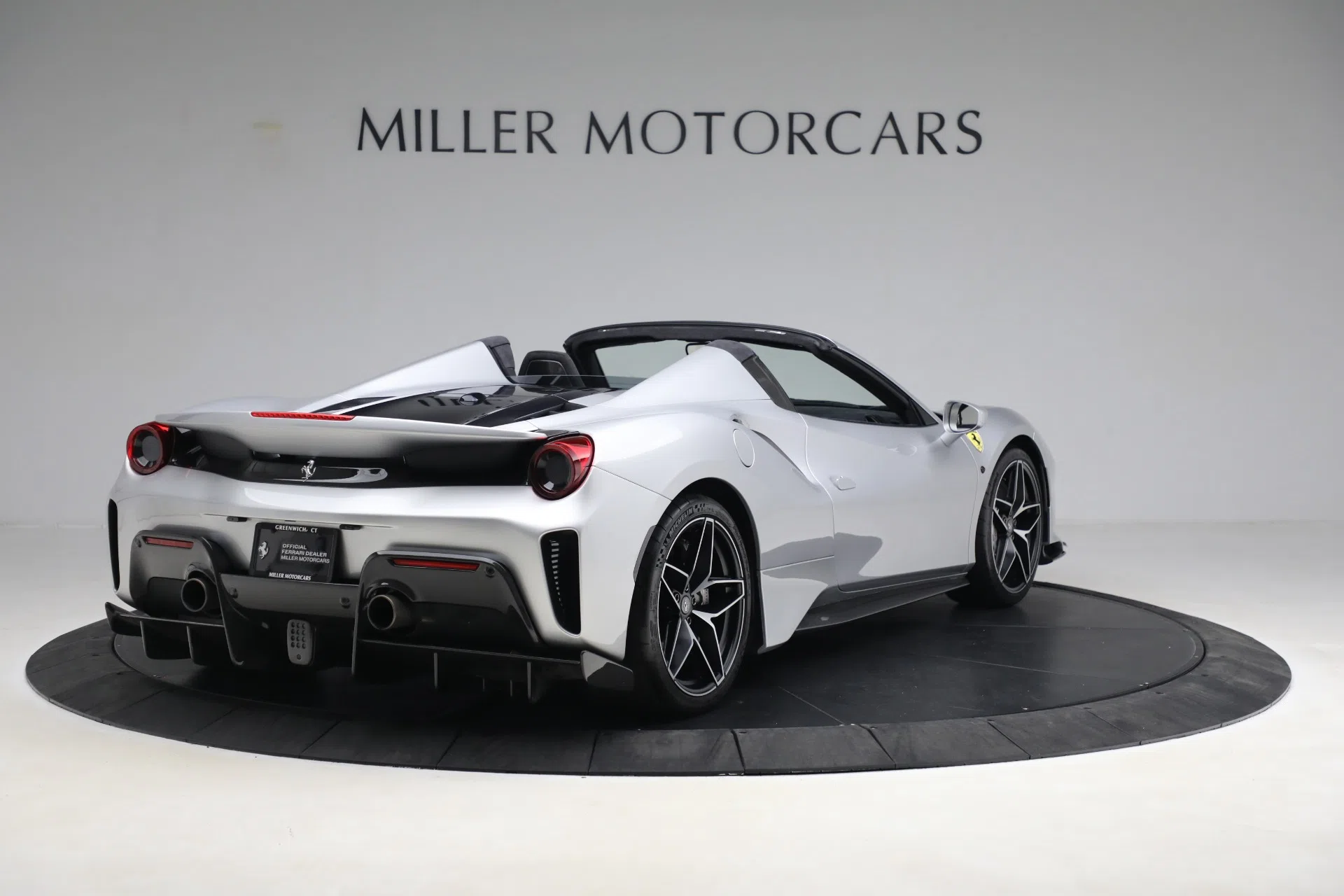 Ferrari 488 Pista Spider for sale, exterior