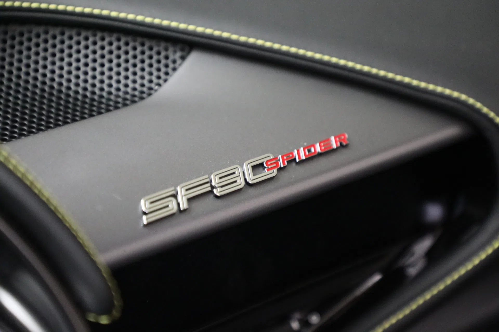 2022 Ferrari SF90 Spider, detail