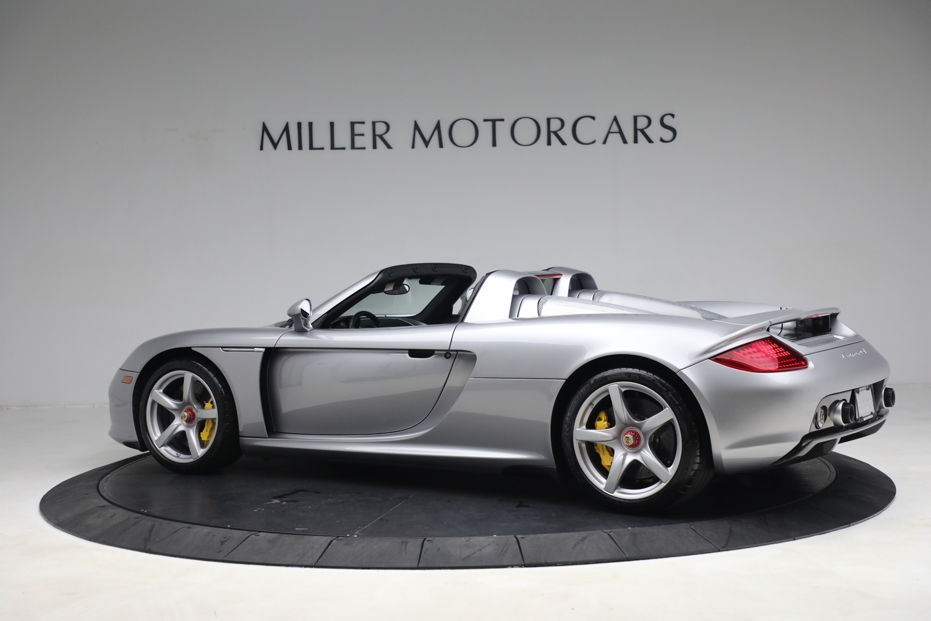 2005 Porsche Carrera GT, 4/20