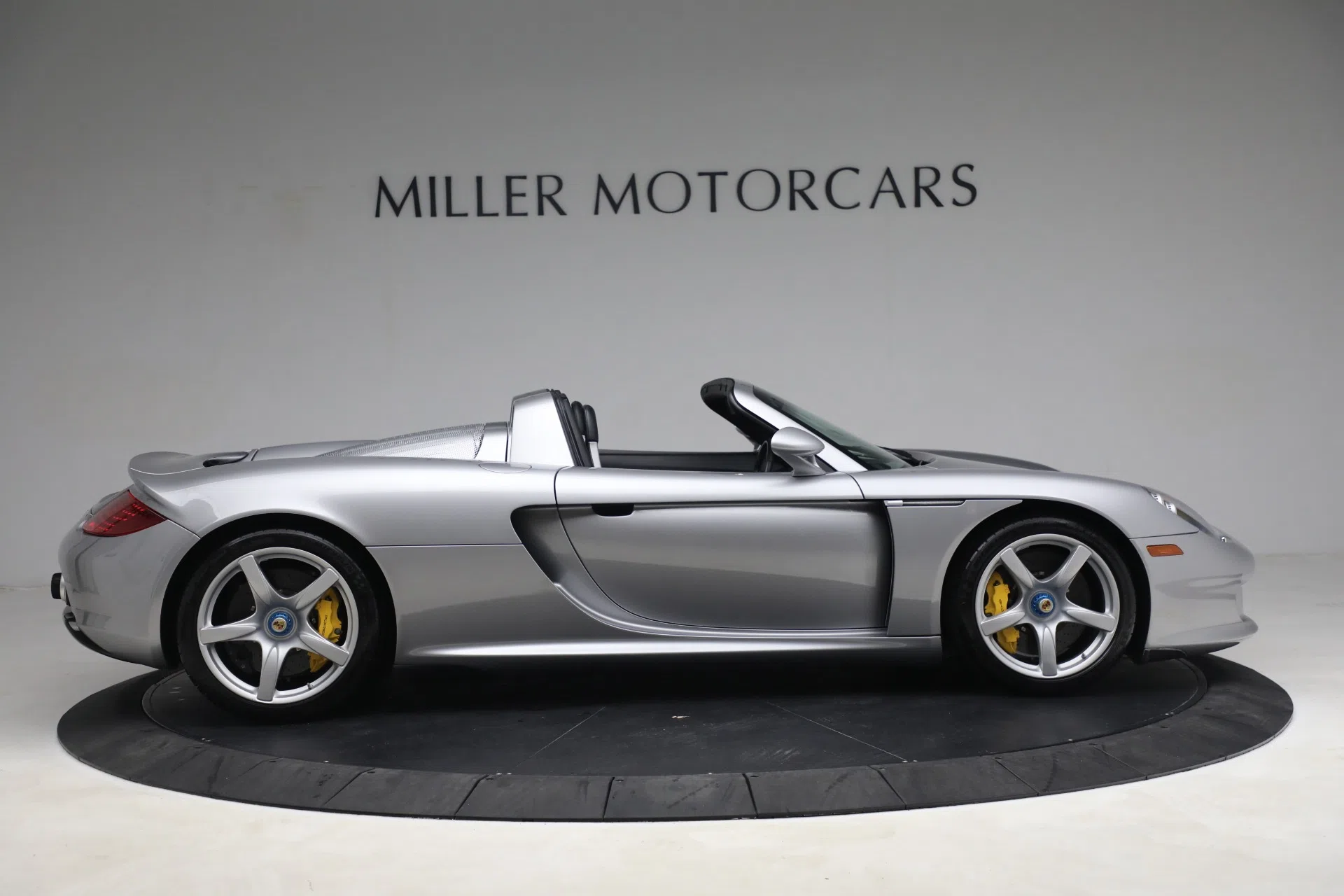 2005 Porsche Carrera GT for sale, exterior, GT Silver Metallic
