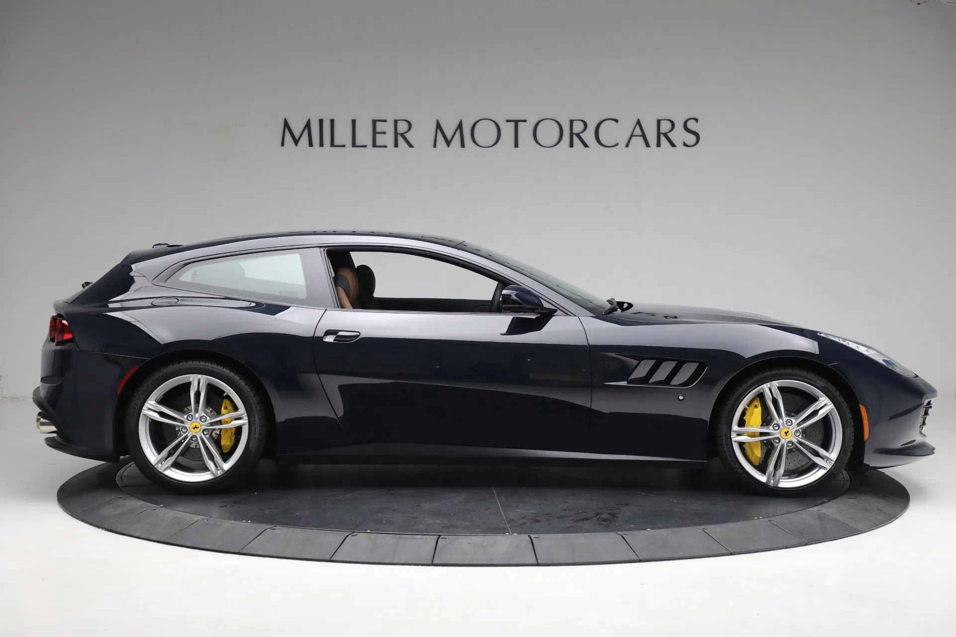 2019 Ferrari GTC4Lusso for sale, exterior