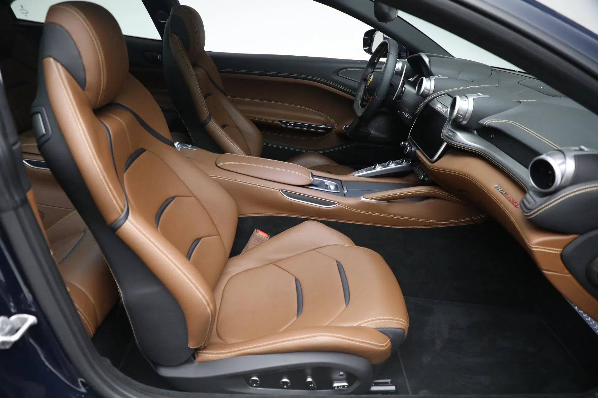 2019 Ferrari GTC4Lusso interior, seats, Iroko