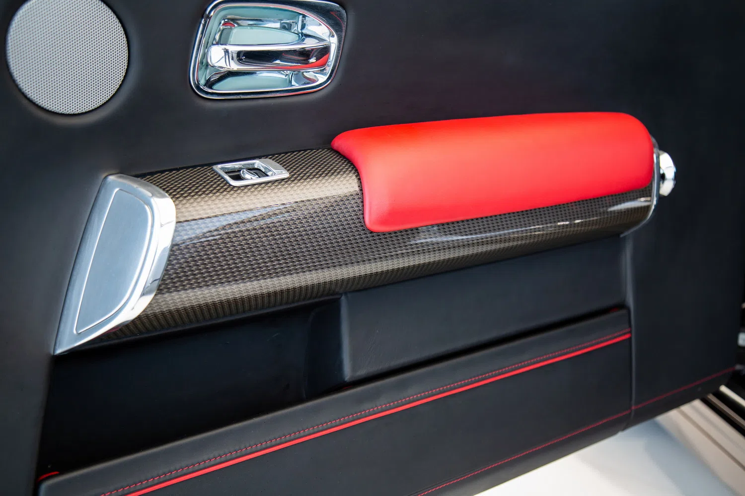2017 Rolls-Royce Phantom interior, seats