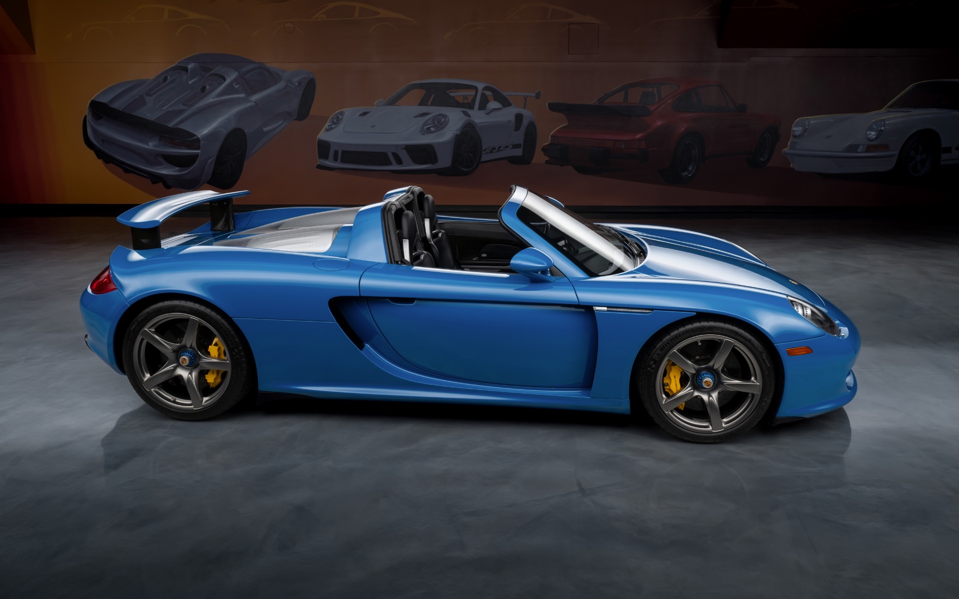 2004 Porsche Carrera GT, 7/20