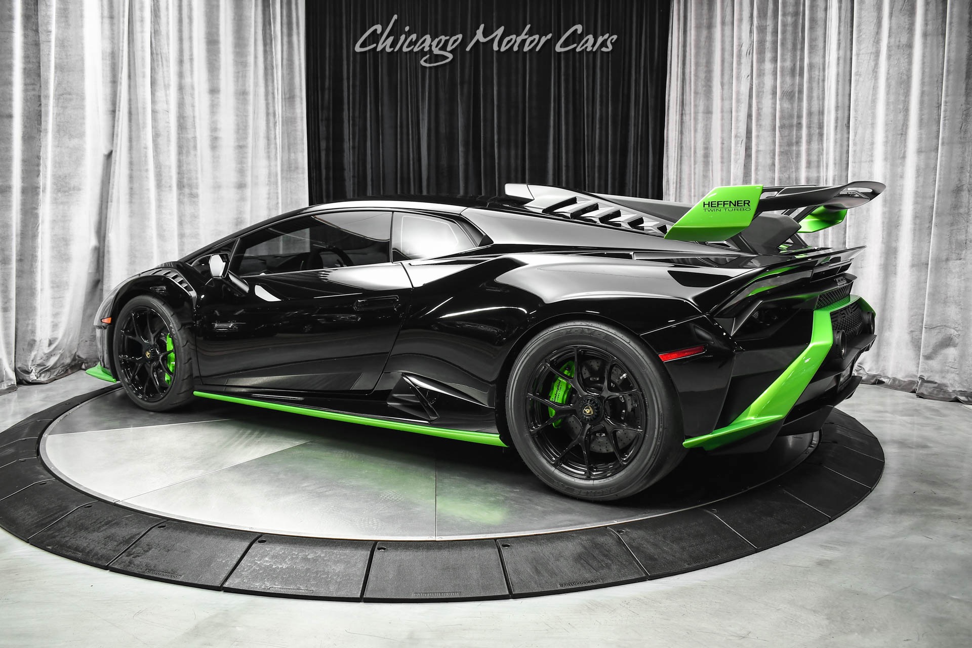 2022 Lamborghini Huracán STO, 2/17