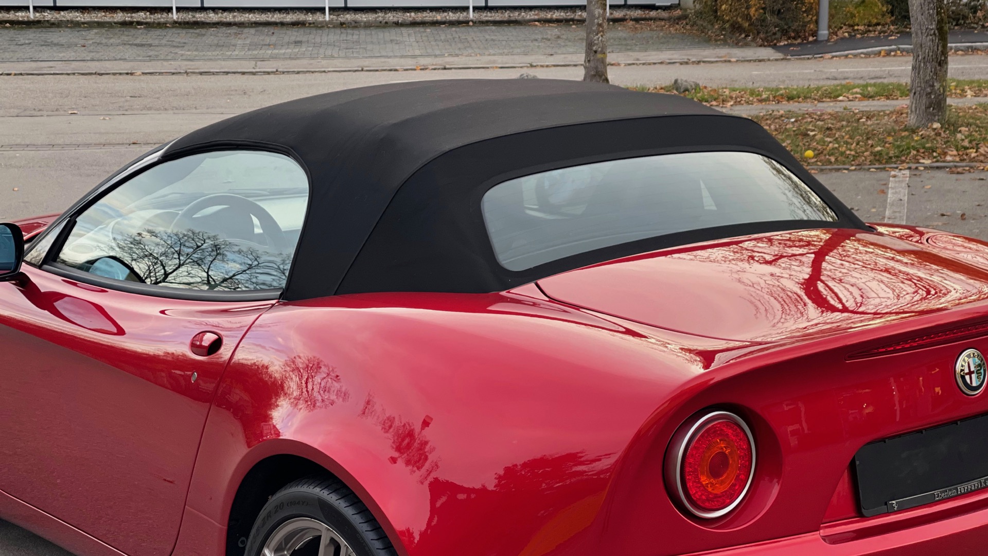 2013 Alfa Romeo 8C Spider, 9/20