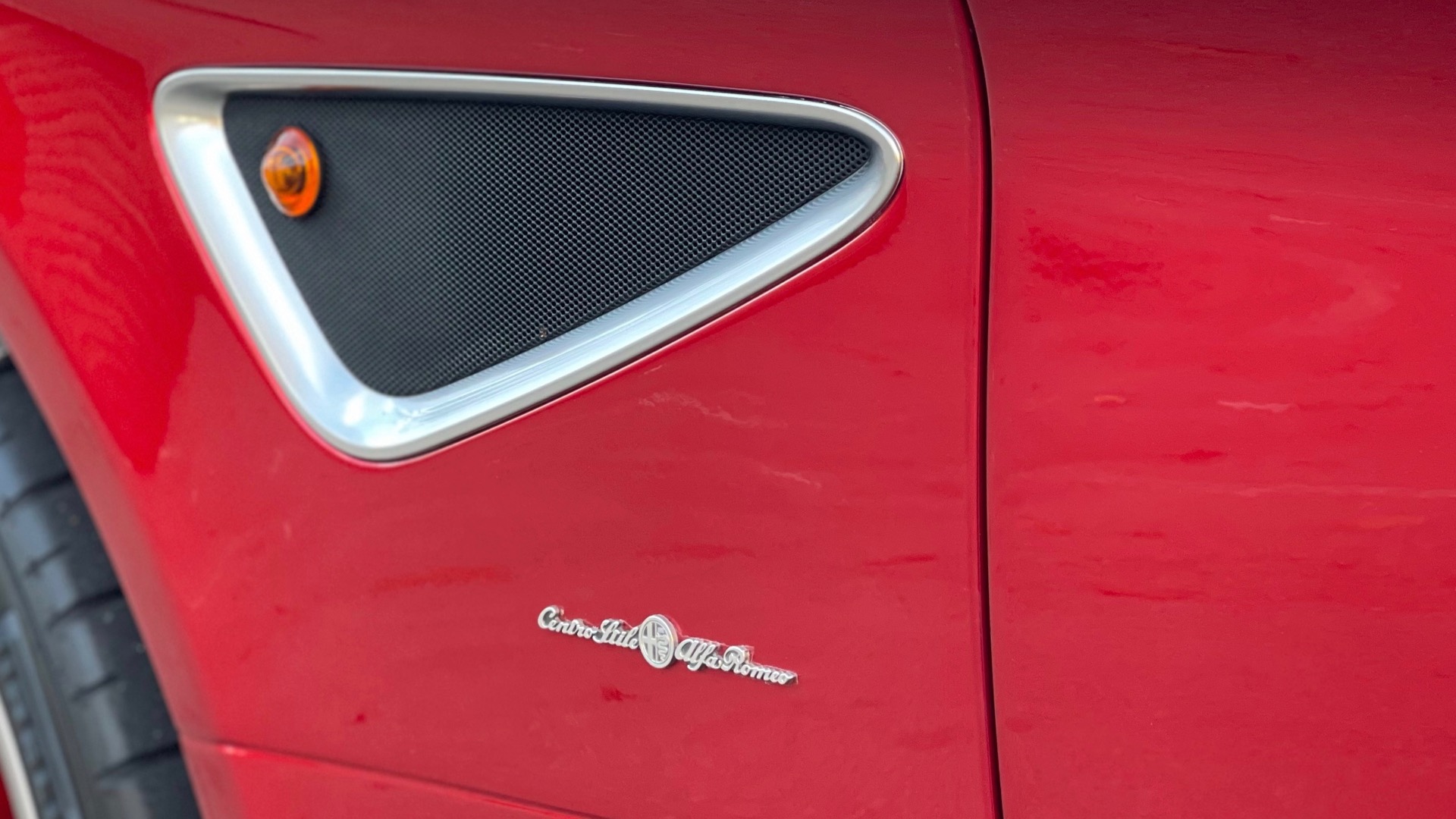 2013 Alfa Romeo 8C Spider, 16/20