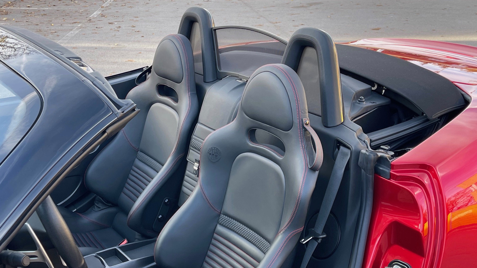 2013 Alfa Romeo 8C Spider, 17/20