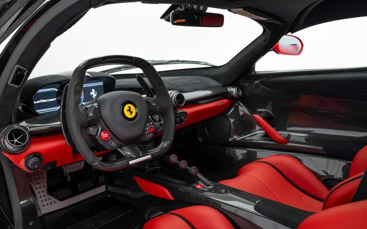 2014 Ferrari LaFerrari, 7/8