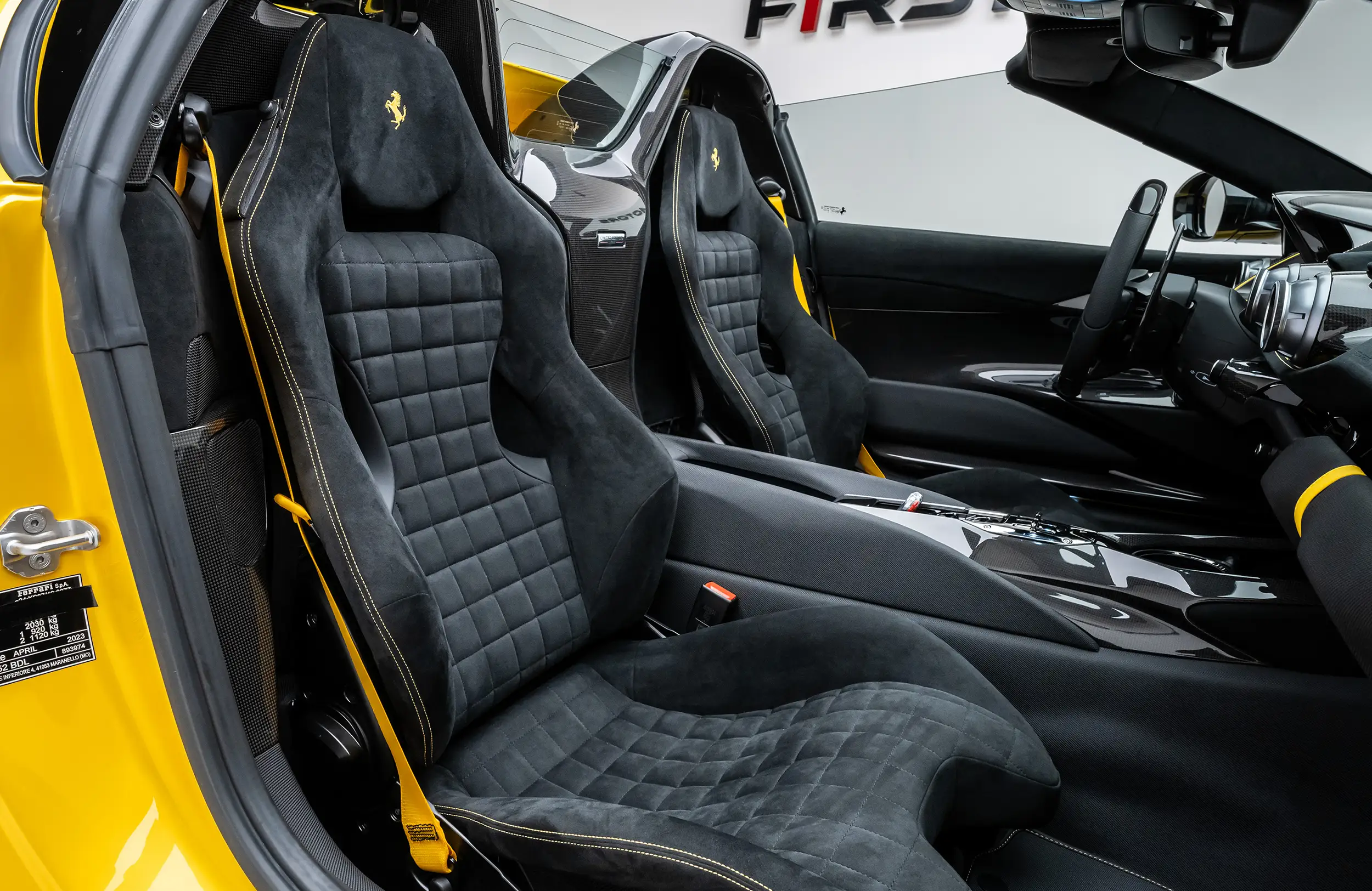 2023 Ferrari 812 Competizione A, 7/20