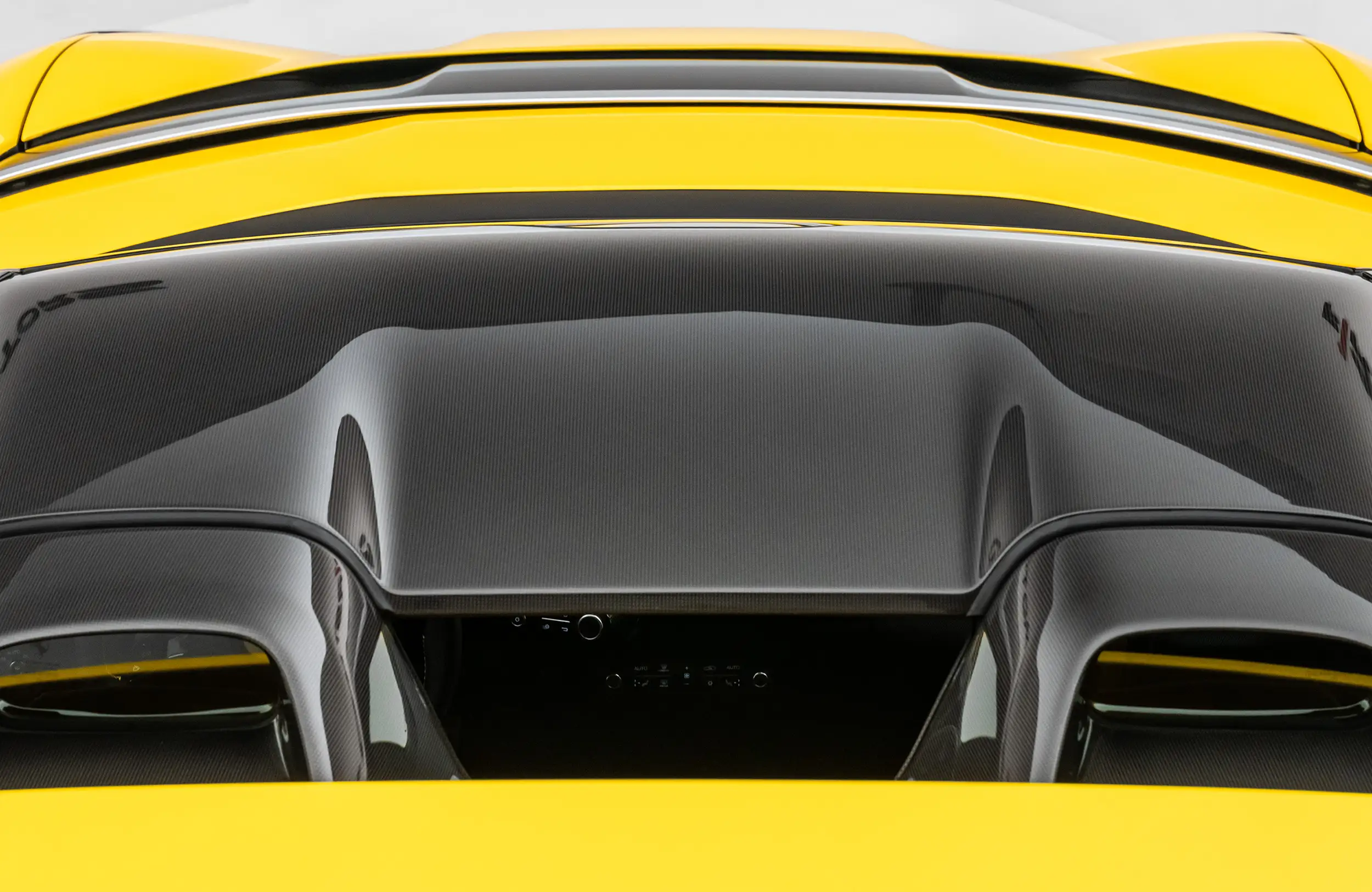 2023 Ferrari 812 Competizione A, 20/20