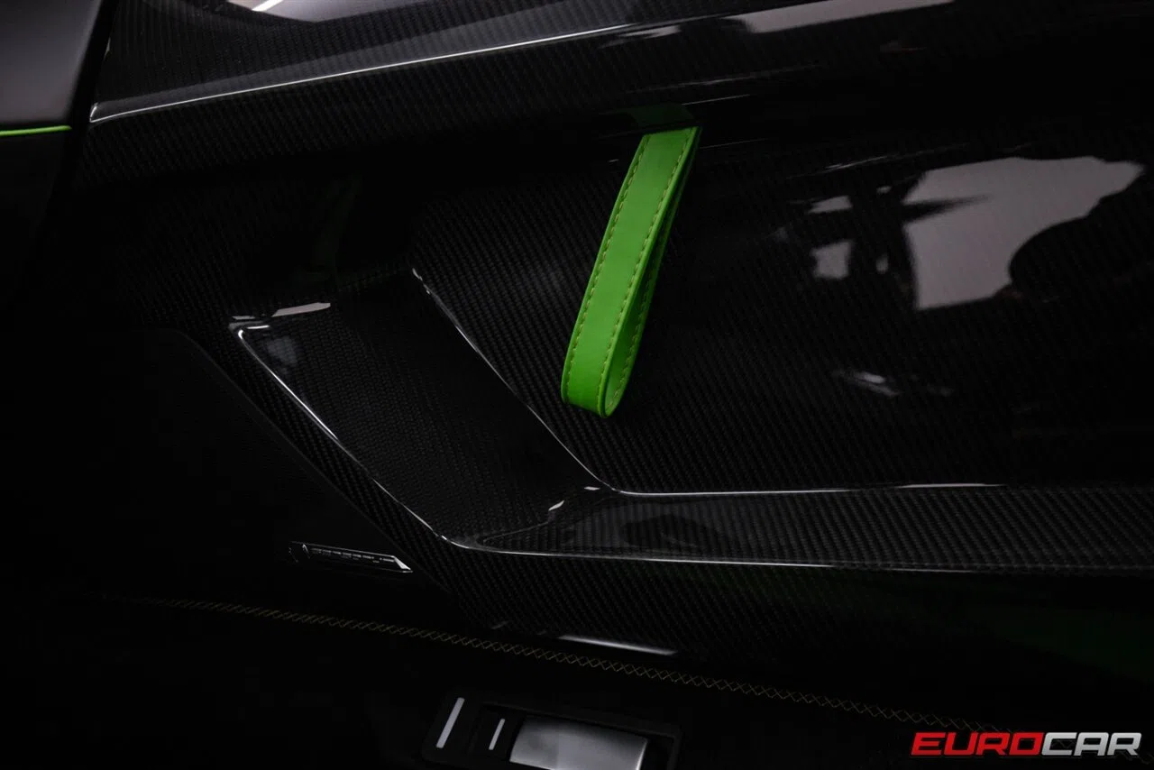 2019 Lamborghini Aventador LP 770-4 SVJ, detail